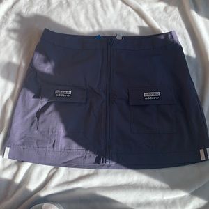 Adidas purple zip pocket skirt NWT size women’s M